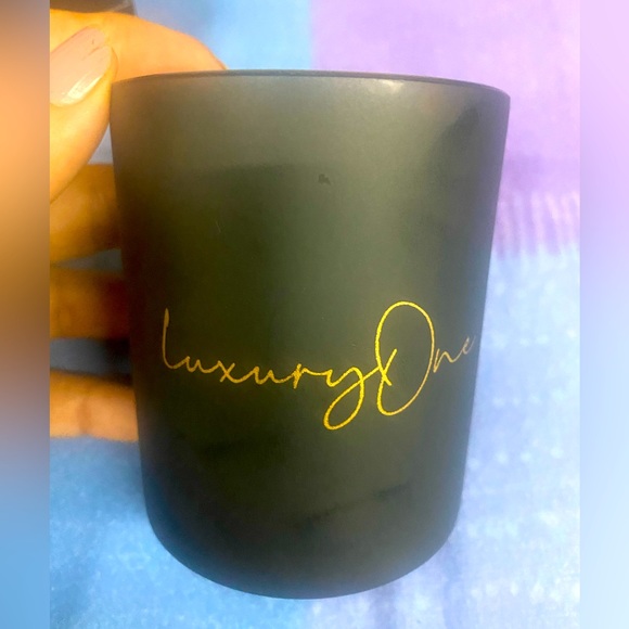 ❌❌SOLD❌❌DESIGNER CANDLE 200ml. Excellent perfumed aroma. Brand new. - Picture 4 of 4